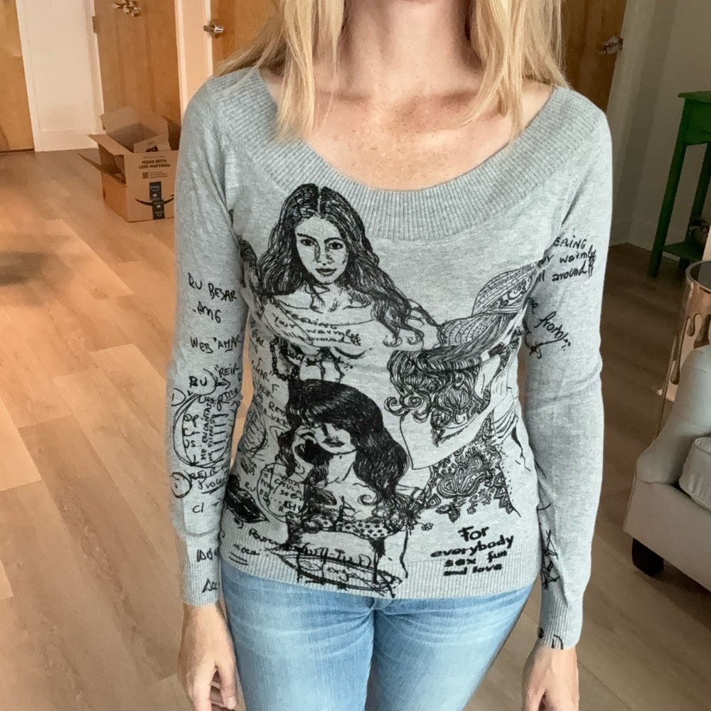 Desigual Gray Artistic Long Sleeve Top